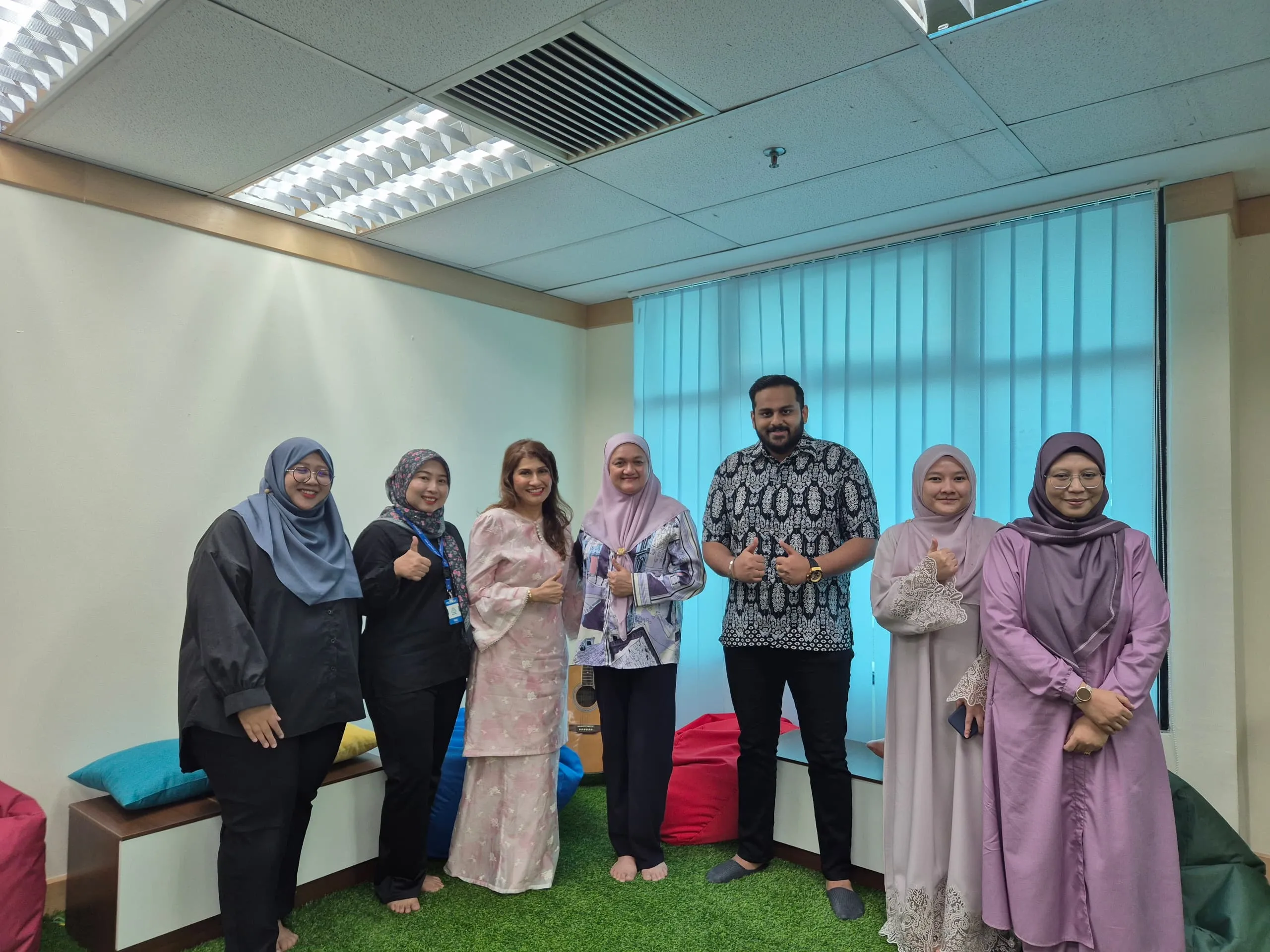 Academy Adelphi team and professional corporate trainers in Malaysia